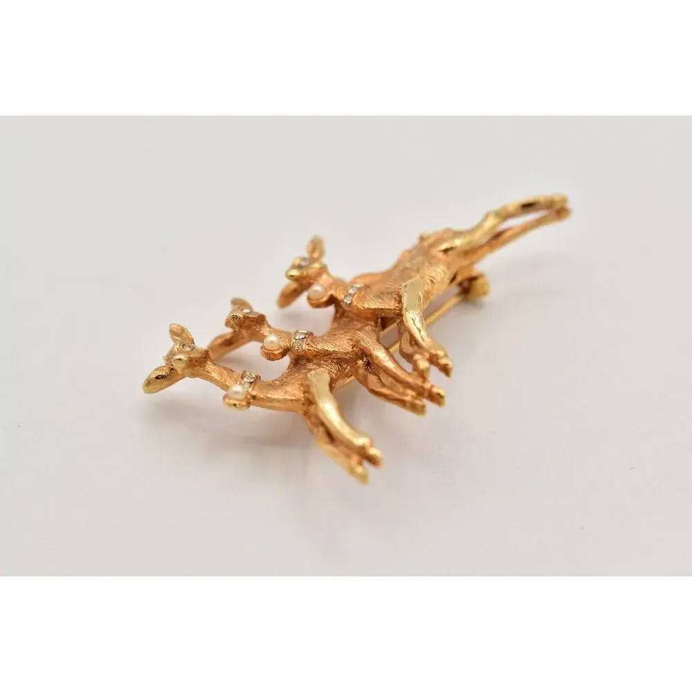 Unbranded stunning pin